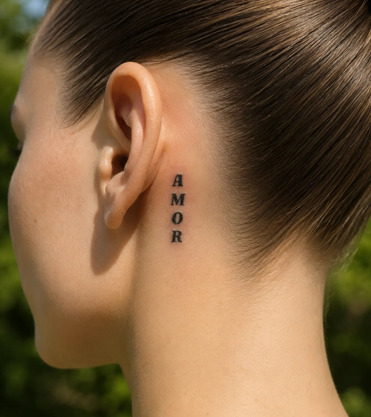 SafeTatt — AMOR · fotografie tetování na kůži