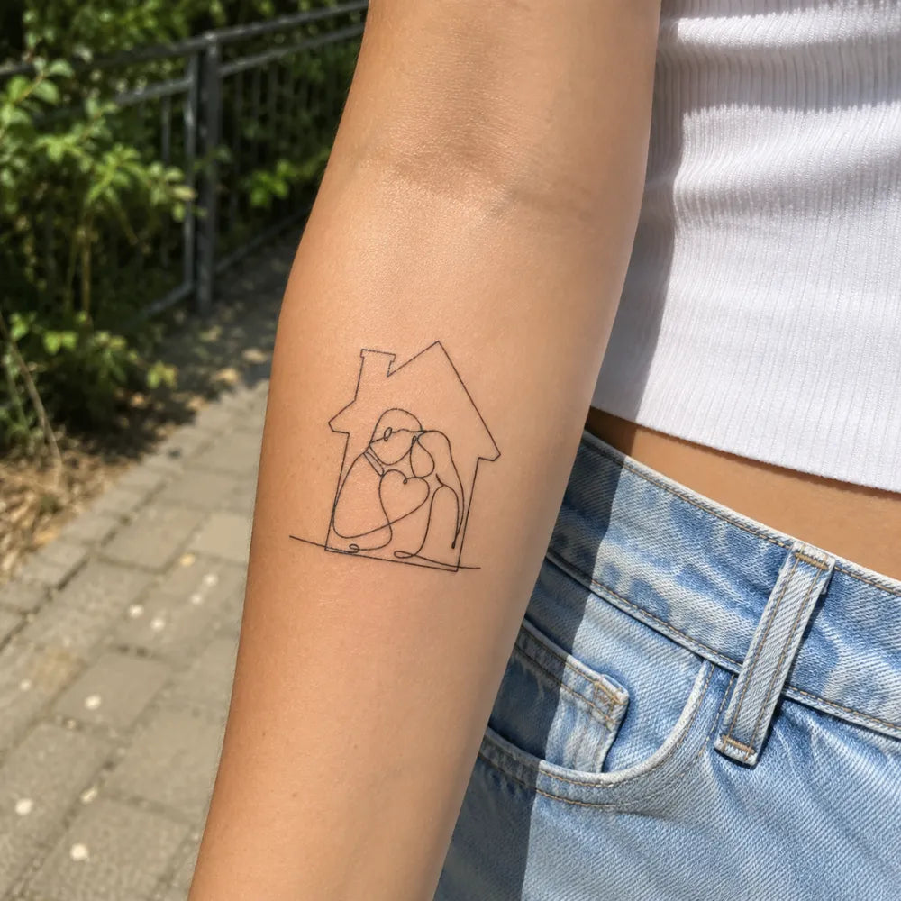 SafeTatt — Home Embrace · fotografie tetování na kůži