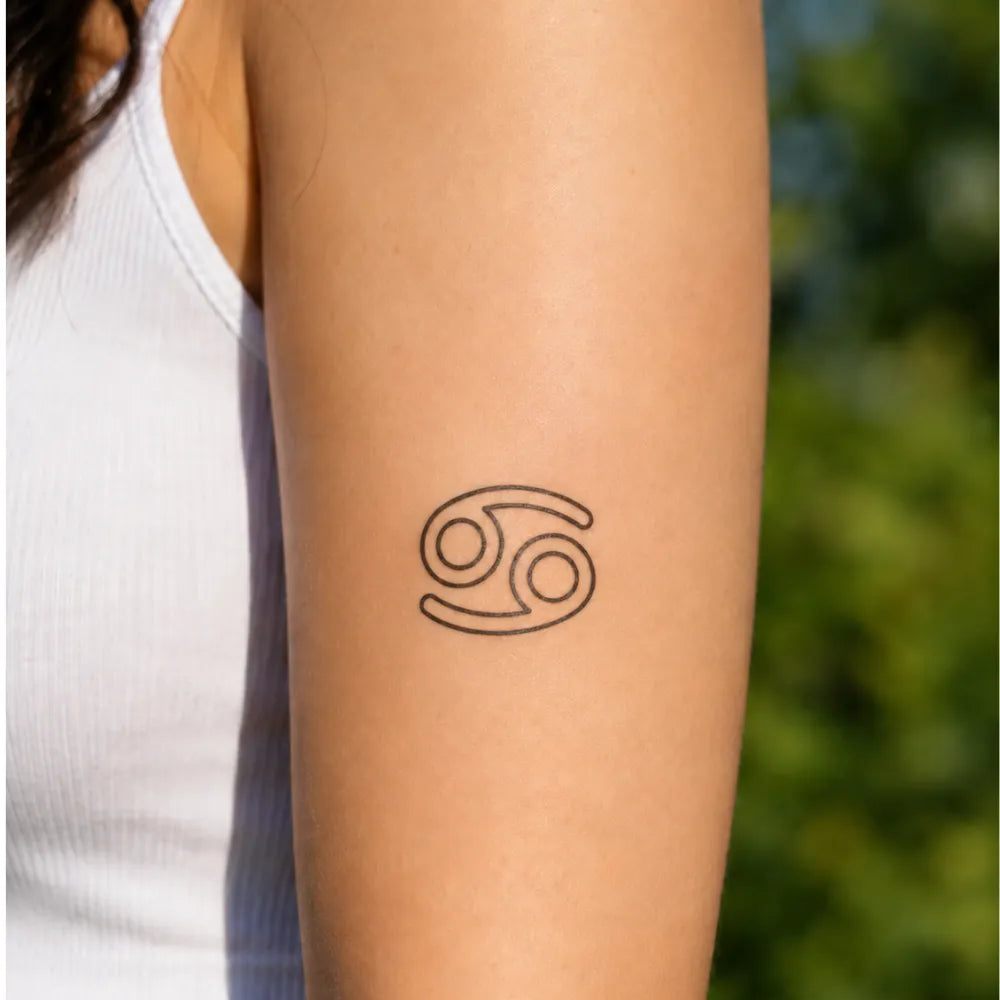 SafeTatt — Cancer Sign · fotografie tetování na kůži